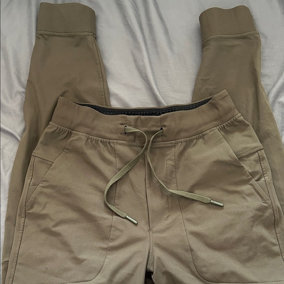 Lululemon Mustard Green Male Joggers - XS - Picture 1 of 5